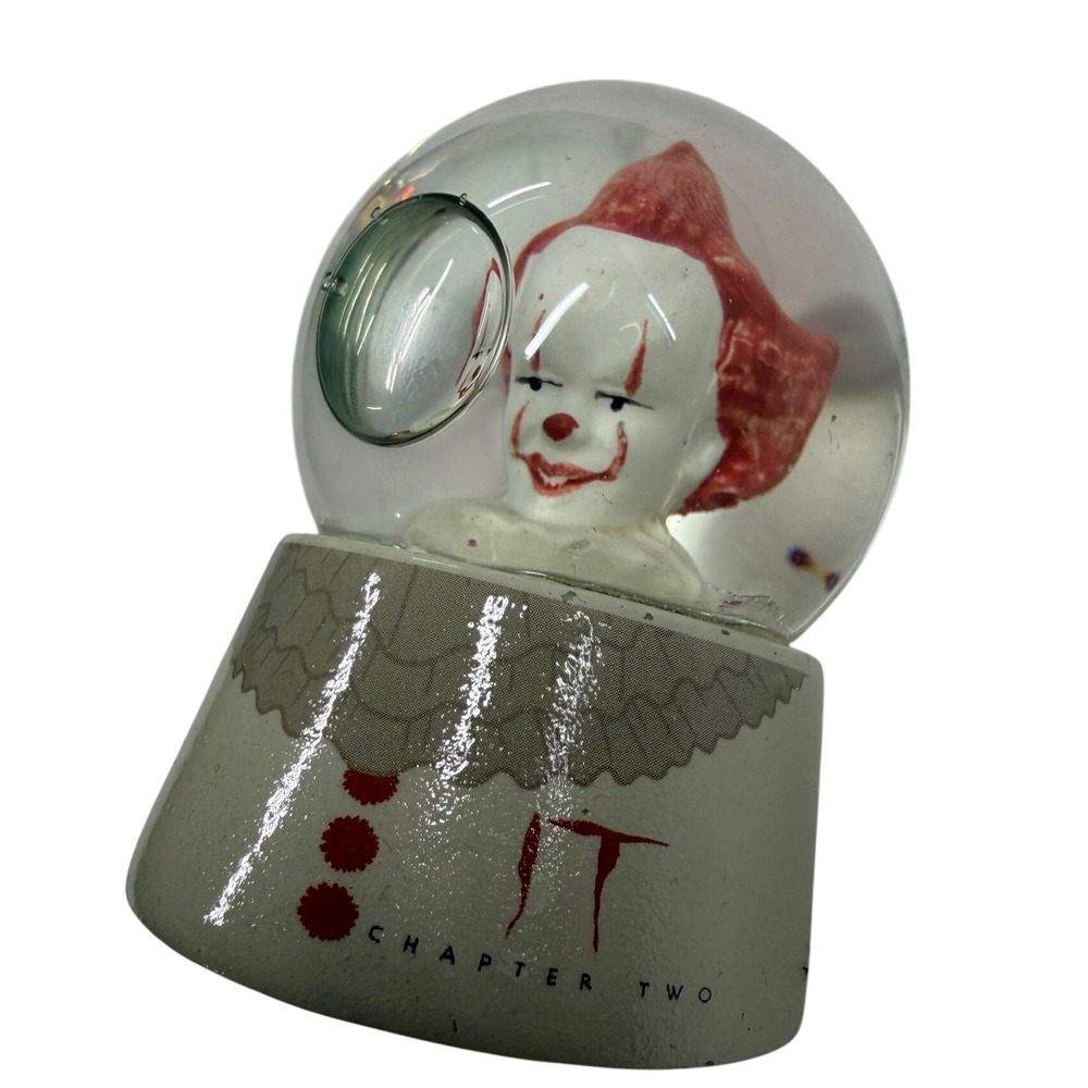 IT Chapter Two Pennywise Mini Snow Globe